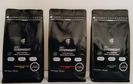 Envase del Tri-Pack Vegan Overnight 750 grs con sabores Cacao Multisemillas, Frutos Secos y Cranberry Coco Chía.